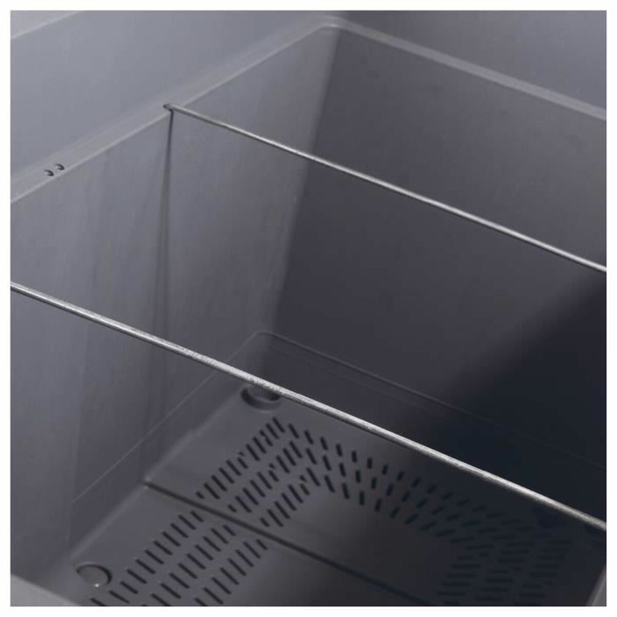 V3HEA6E30018DD37F655D71078A976CA64FR5809474P6