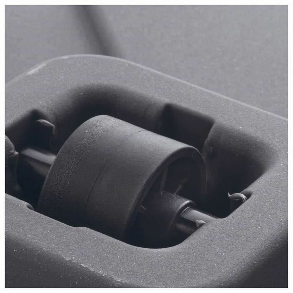 V3H383CEDB5C772719F49B06E70962F258DR5809471P3