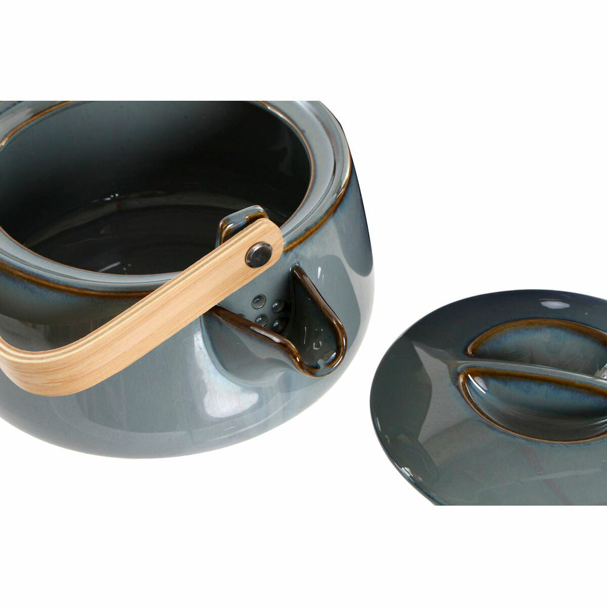 V8H9FC977A9496F7917CC2F05683A512AA1R4367346P3