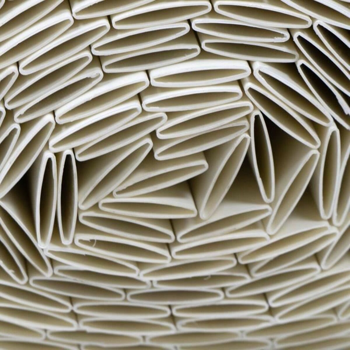 V2HFBFEC762B2ECAA00A2B0C92D2785CF4FR7471761P2